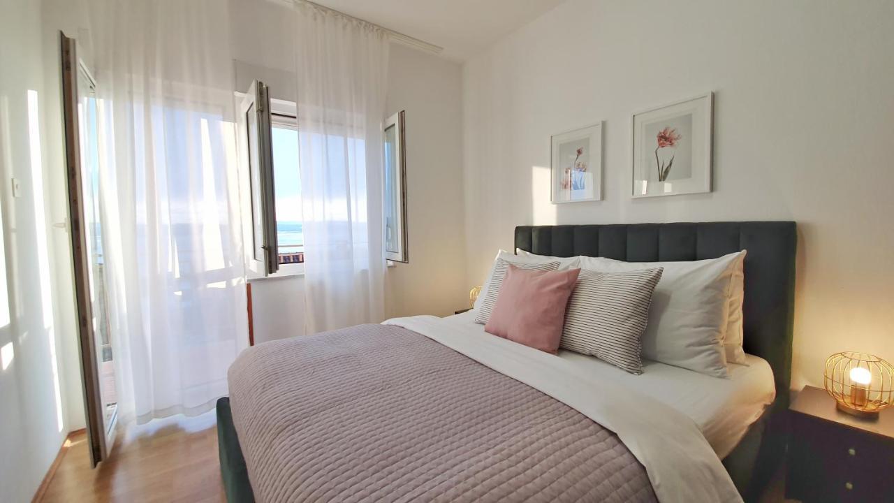 Seaview Apartment With Balcony And Terrace Barac Crikvenica Buitenkant foto