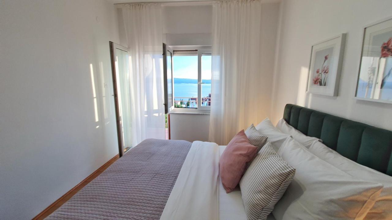 Seaview Apartment With Balcony And Terrace Barac Crikvenica Buitenkant foto